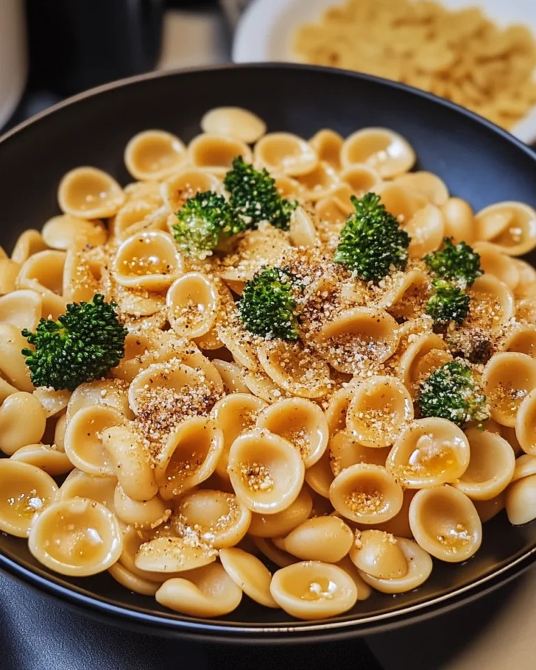Cremige Erdnuss Brokkoli Orecchiette Pasta