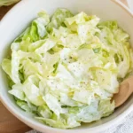 Eisbergsalat-Dressing mit Schmand und Zitrone